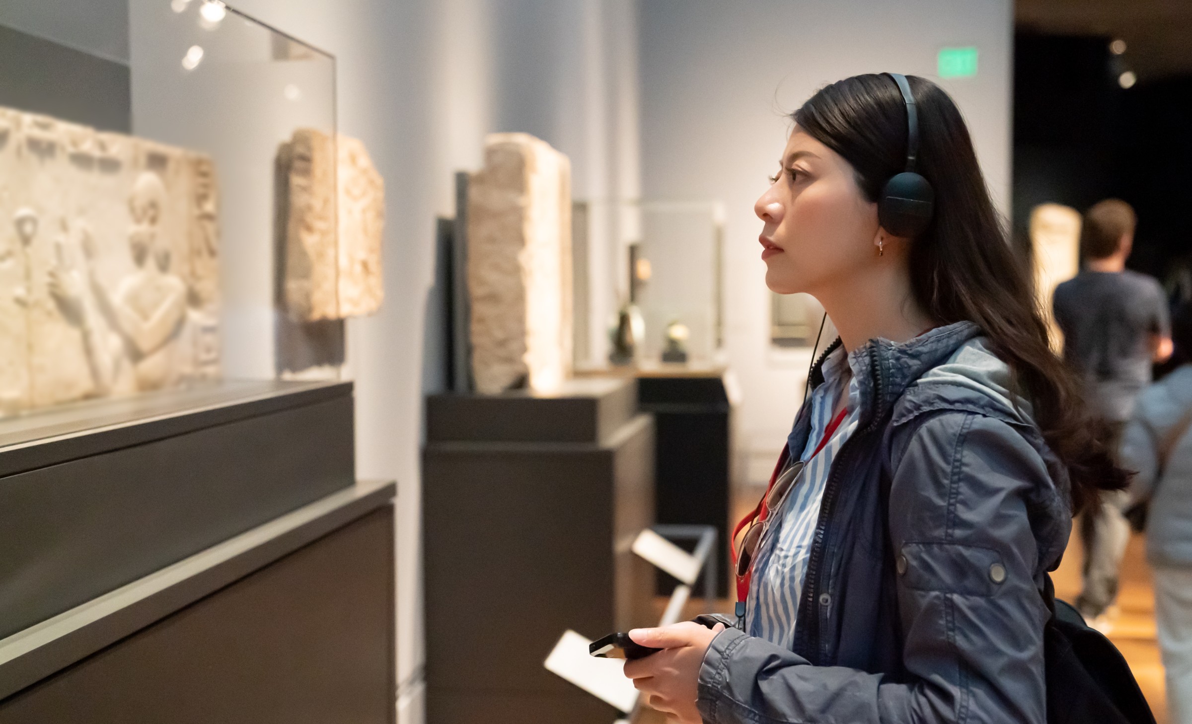 Elevating Global Museum Experiences: Audio Guides, Voiceovers, Translations, Sign Language, Audio Descriptions, and Adaptation for Children
